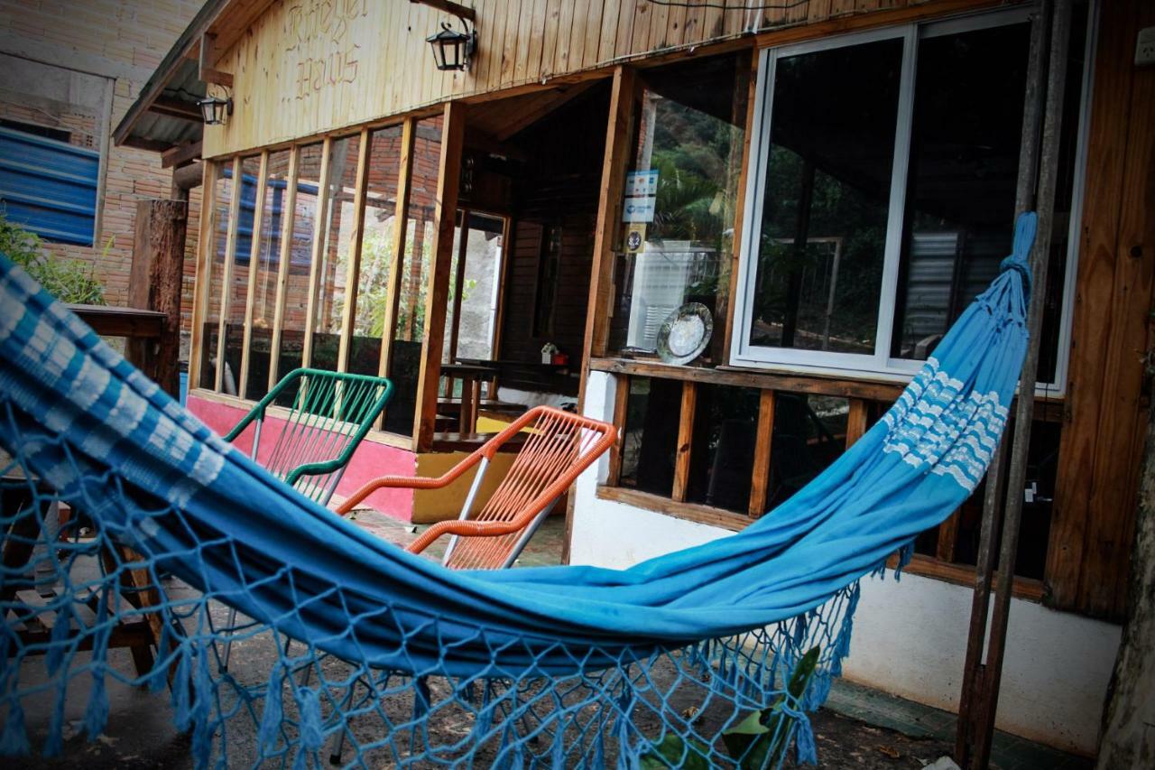 Ostello Krieger Haus Puerto Iguazú Esterno foto