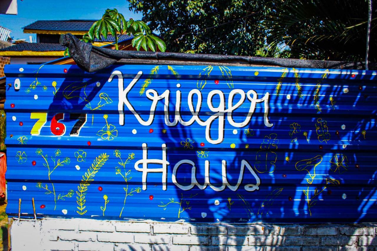 Ostello Krieger Haus Puerto Iguazú Esterno foto